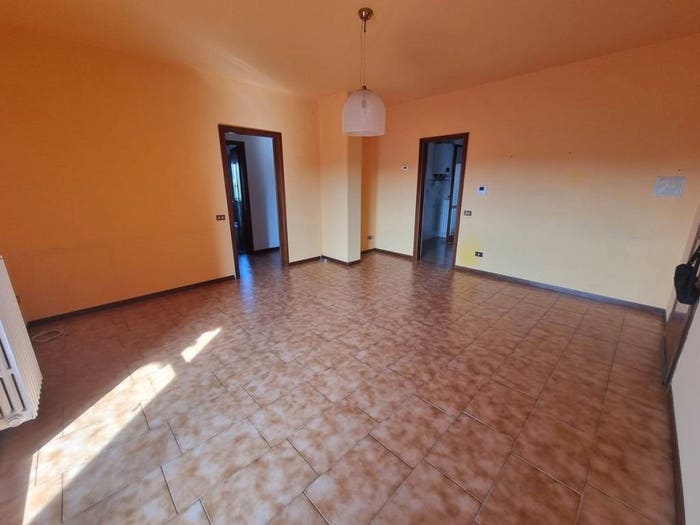 Appartamento trilocale in vendita in Via Margherita Pusterla, Centro, Limbiate