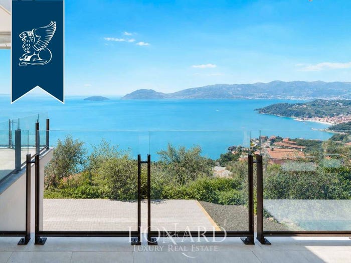 Appartamento quadrilocale in vendita in La Serra Tellaro, Lerici