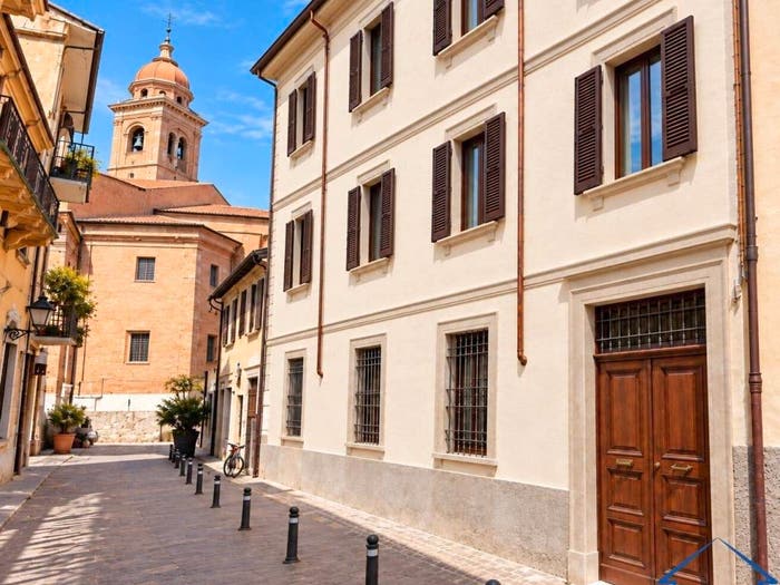 Appartamento trilocale in vendita in Via Alessandro Serpieri, Centro Storico, Rimini