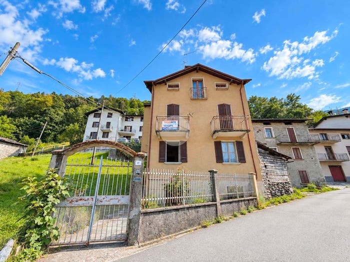 Casa con 6 locali in vendita in Via Feruda, Piano, Faedo Valtellino