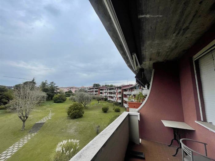 Appartamento trilocale in vendita in Centro Storico, Desenzano del Garda