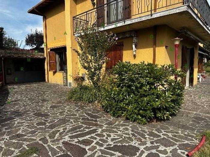 Appartamento quadrilocale in vendita in VIA GARIBALDI, Centro, Vicchio