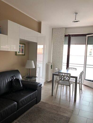 Appartamento trilocale in vendita in Palombare, Ancona