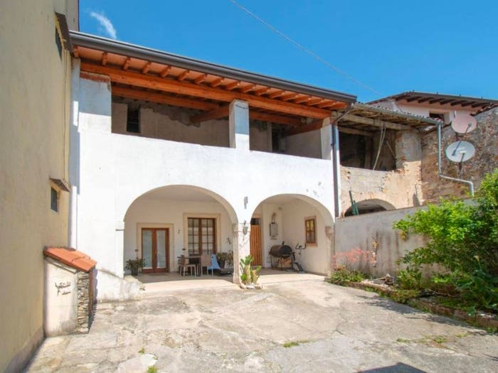 Casa quadrilocale in vendita in VIA LEUTELMONTE, Montinelle, Manerba del Garda