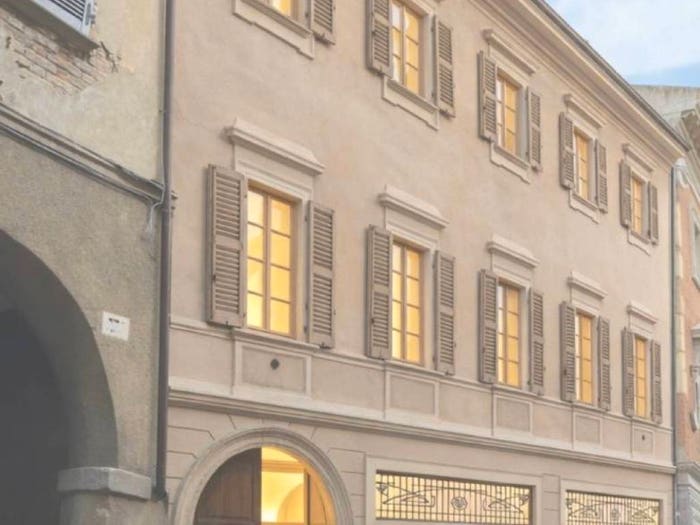 Appartamento trilocale in vendita in Via Sant'Antonino, Centro Storico, Piacenza