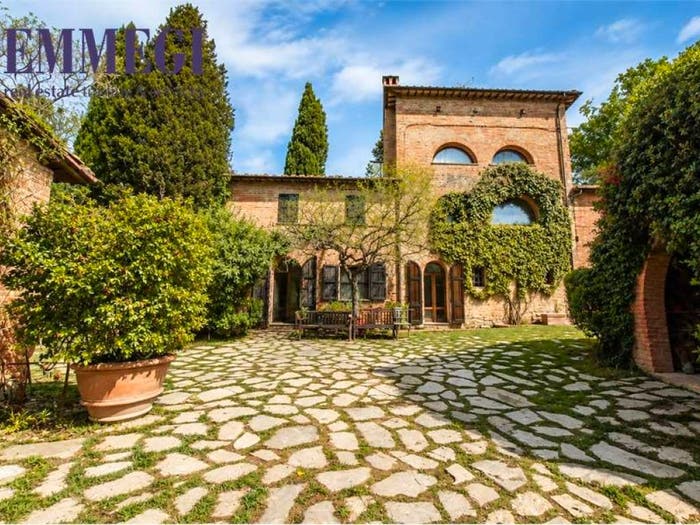 Casa con 6 locali in vendita in Loc Poggialto, Chiusi