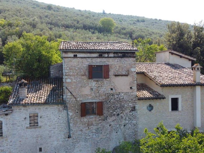 Casa con 5 locali in vendita in Via Nicola Landi, Campello sul Clitunno