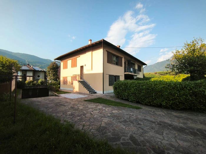Appartamento quadrilocale in vendita in Monasterolo del Castello