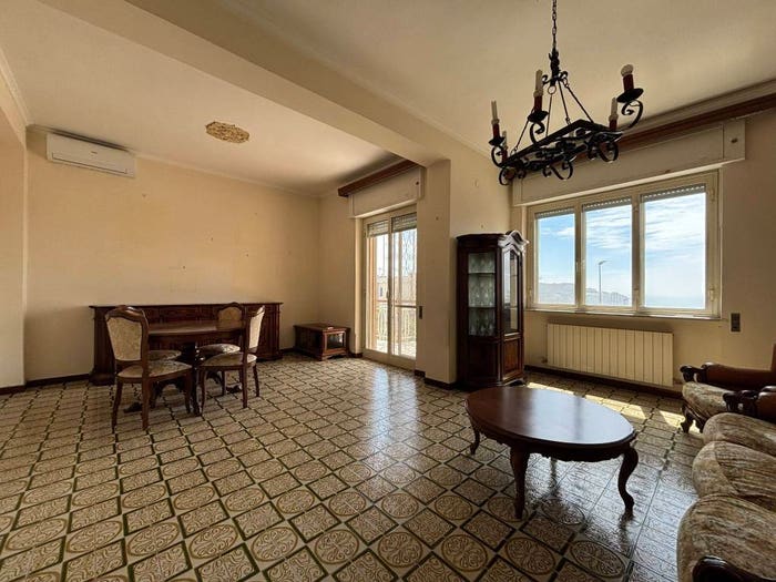 Appartamento quadrilocale in vendita in Via Cuostile, Gaeta