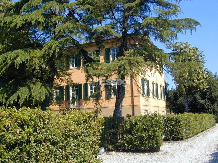 Casa con 6 locali in vendita in Via Nuova per Pisa, Massa Pisana Vicopelago, Lucca