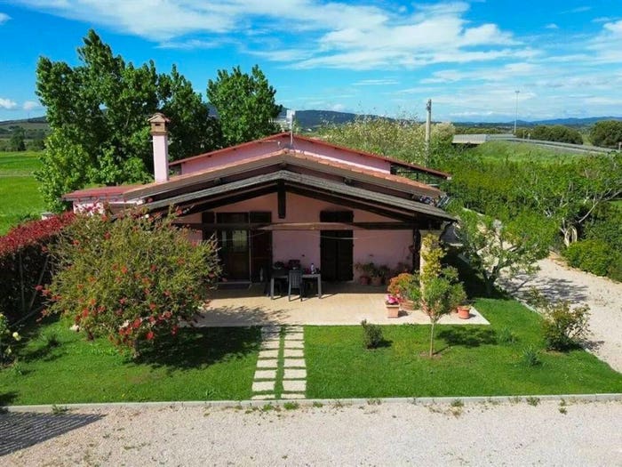 Casa con 5 locali in vendita in Strada Selva Nera, Capalbio