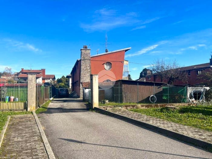 Appartamento quadrilocale in vendita in Via Cap Craveia, Tollegno