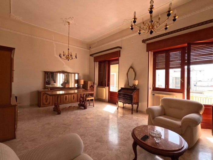 Appartamento quadrilocale in vendita in Via Giuseppe Pisanelli, Centro, Maruggio