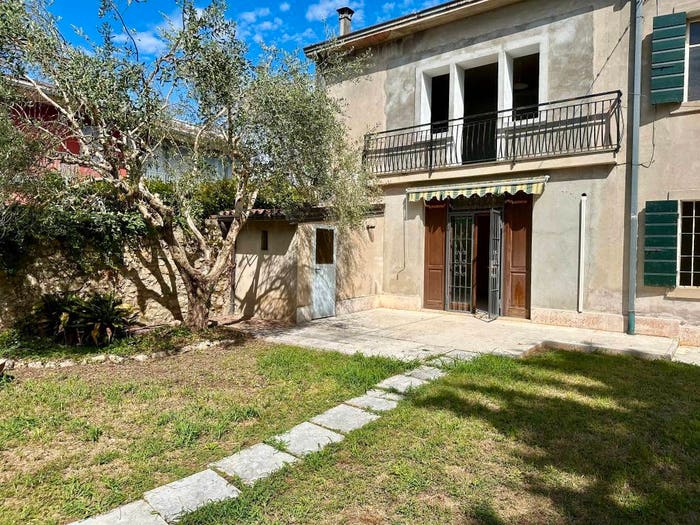 Casa con 5 locali in vendita in Via Camillo Benso di Cavour, Strà Montanara Pieve, Colognola Ai Colli