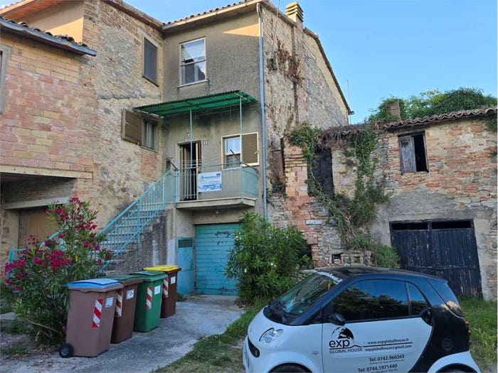 Casa quadrilocale in vendita in Marcellano, Gualdo Cattaneo