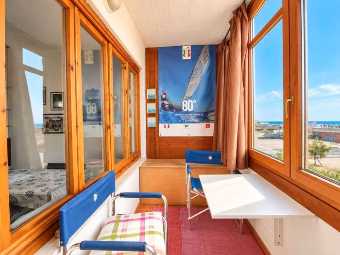 Appartamento bilocale in vendita in Via Tullio Crosio, Marina di Pisa, Pisa