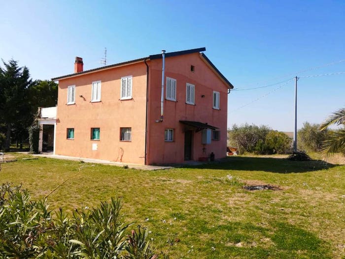 Casa con 6 locali in vendita in Contrada San Giovanni, Monsampolo del Tronto