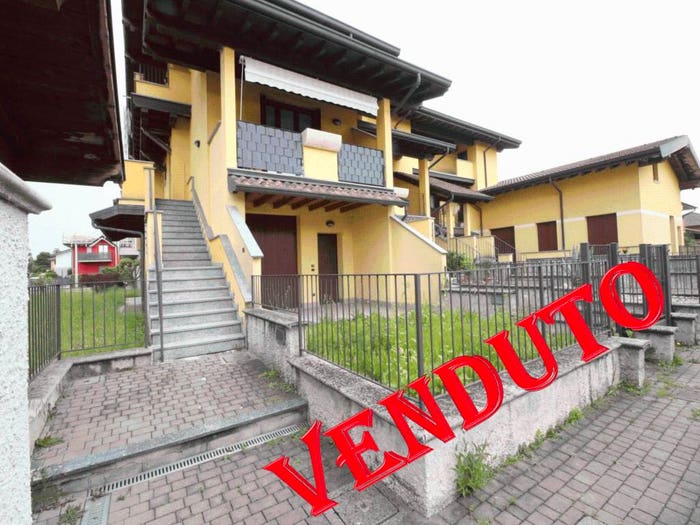 Appartamento trilocale in vendita in Madone