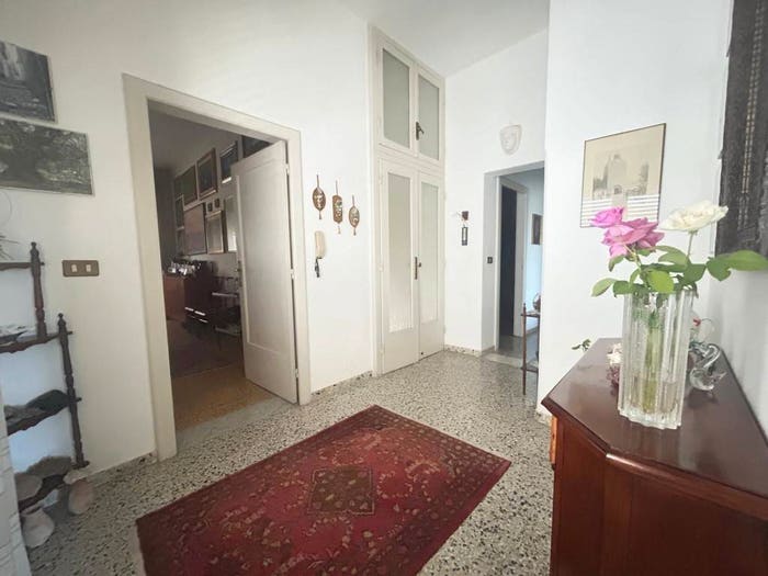 Appartamento con 6 locali in vendita in Via Sardegna, Centro, Oristano