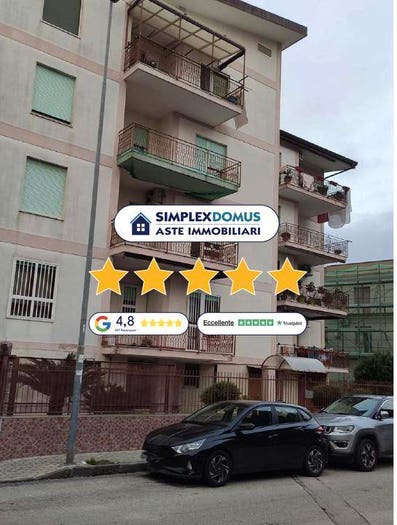 Appartamento con 5 locali in vendita in Publio Ovidio Nasone, Aversa