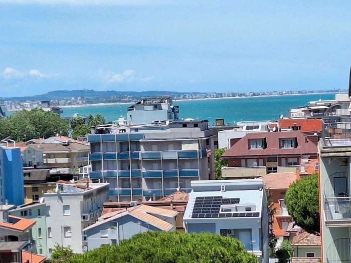 Appartamento trilocale in vendita in Viale della Vittoria, Centro, Gabicce Mare