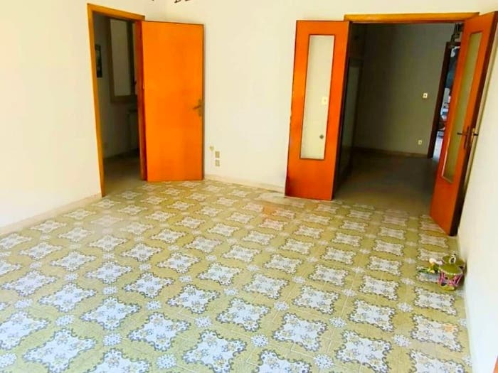 Appartamento con 5 locali in vendita in Via Ruggero Settimo, Centro, Bagheria