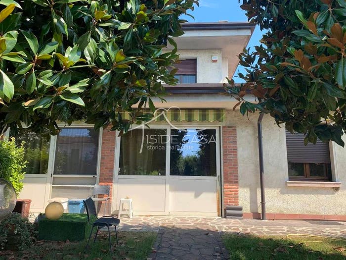 Casa con 5 locali in vendita in Gonzaga