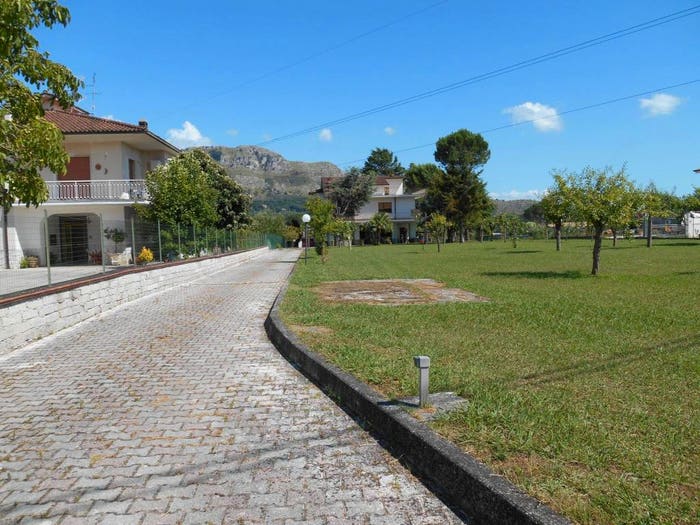 Casa con 6 locali in vendita in Via Appia Nuova, Cassino