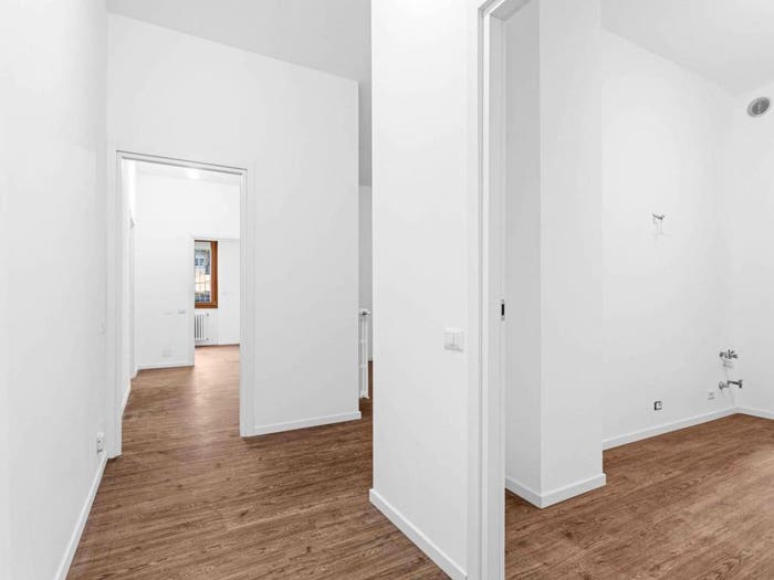 Appartamento trilocale in vendita in Via Giuseppe Adami, Famagosta, Milano