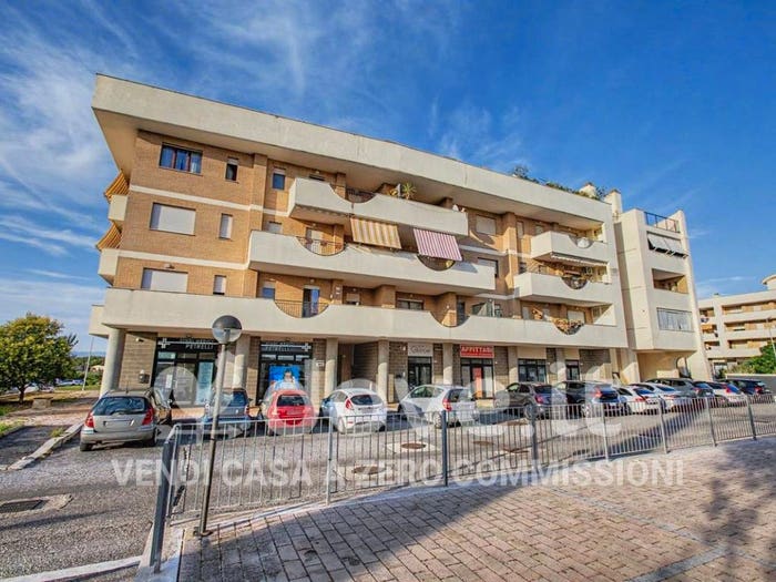 Appartamento trilocale in vendita in Via Giulio Sbardella, Palestrina
