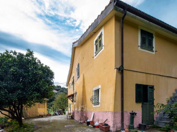 Casa con 5 locali in vendita in Via Carpenara, Acquasanta San Carlo, Genova