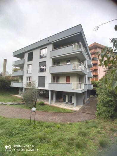 Appartamento quadrilocale in vendita in Via Molise, San Giuseppe, Monza