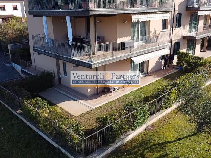 Appartamento quadrilocale in vendita in Via Centenaro, Entroterra, Desenzano del Garda