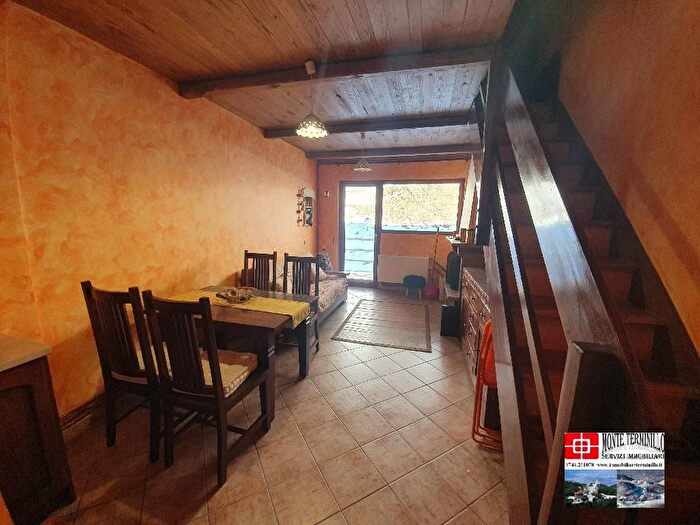 Appartamento trilocale in vendita in Sp, Micigliano
