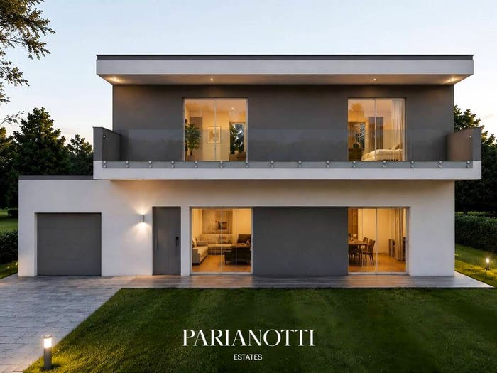 Casa quadrilocale in vendita in Via Bertona Bellosta, Centro, Invorio