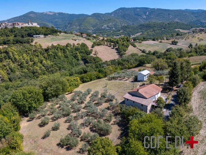 Casa con 5 locali in vendita in Località Fontanelle, Configni