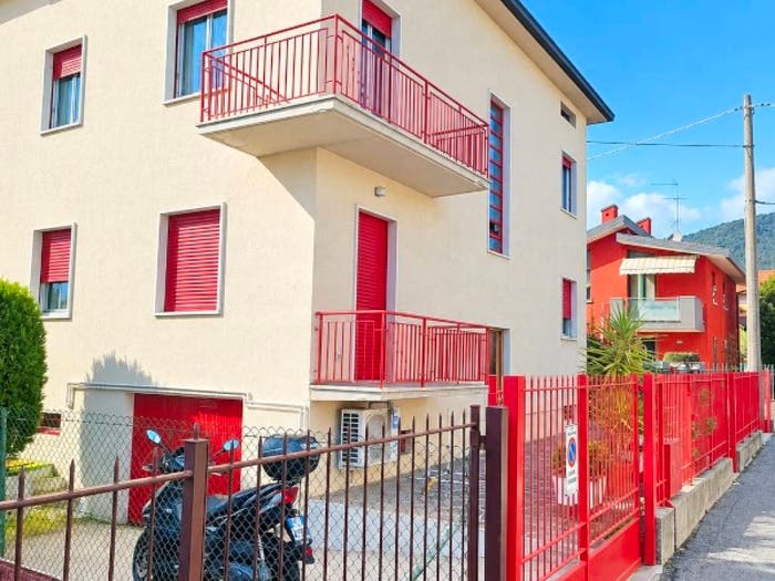 Appartamento quadrilocale in vendita in Via Dante Alighieri, Centro, Torre Boldone