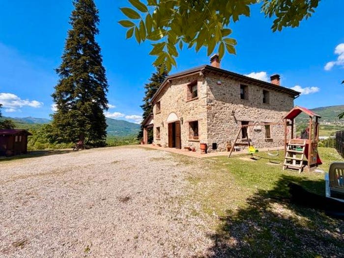 Casa con 5 locali in vendita in Strada dei Francioni, Alto Reno Terme
