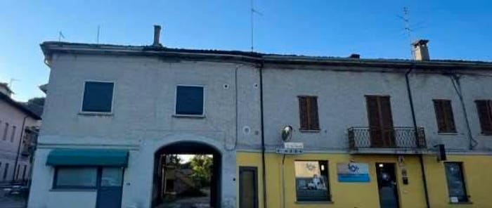 Appartamento bilocale in vendita in Via Giuseppe Garibaldi, Centro, Chignolo Po