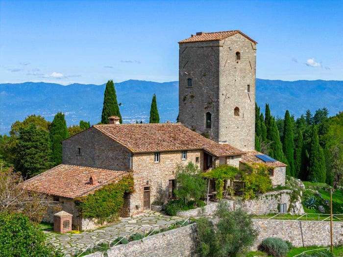 Appartamento con 6 locali in vendita in Località Cancelli, Gaiole in Chianti