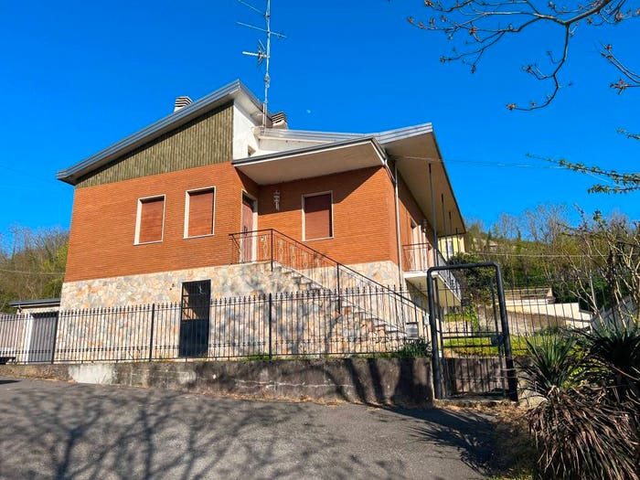 Casa quadrilocale in vendita in Centro, Broni
