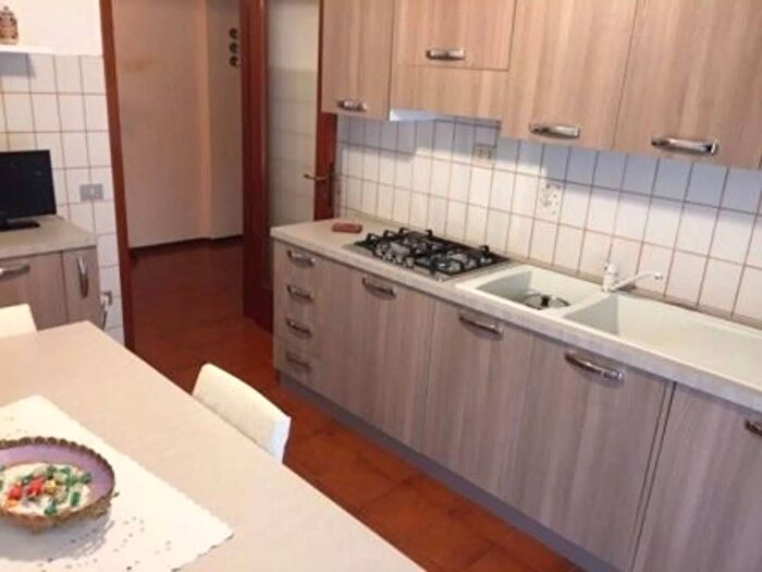 Appartamento quadrilocale in vendita in Cattabrighe Vismara, Pesaro