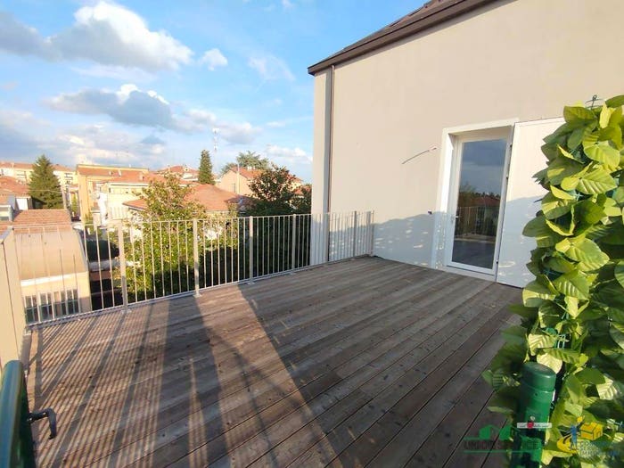Appartamento quadrilocale in vendita in Via Pompeo Sacco, Montanara Cinghio, Parma