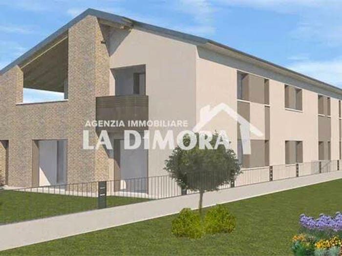 Appartamento con 6 locali in vendita in Piazzale Capitello, Centro, Vidor