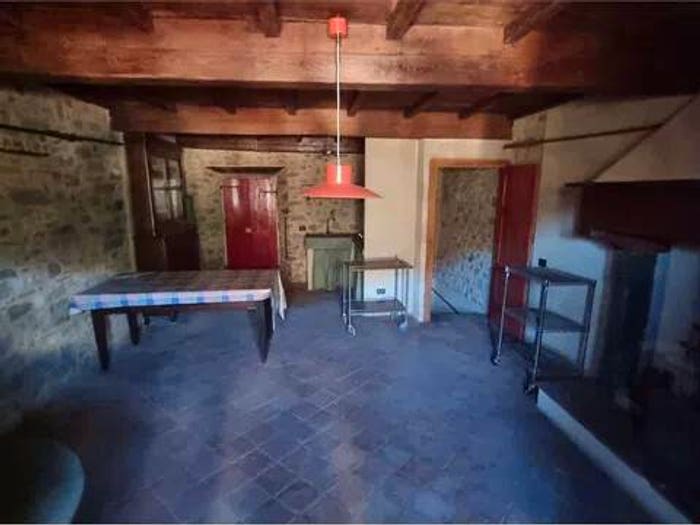 Casa trilocale in vendita in Via Del Forte, San Romano in Garfagnana