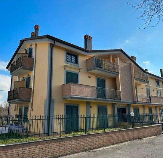 Casa bilocale in vendita in Via Xx Settembre, Rocchetta Alta, Rocchetta a Volturno
