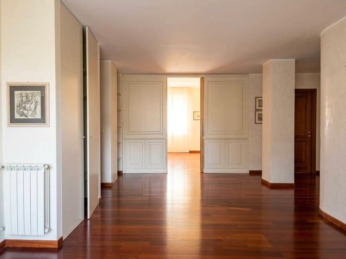 Appartamento con 5 locali in vendita in Via Friuli, Porta Romana Medaglie d'Oro, Milano