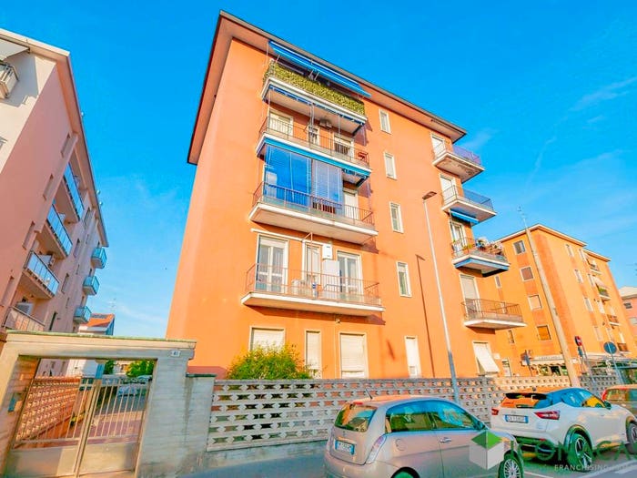 Appartamento trilocale in vendita in Via Giuseppe Verdi, Centro, Locate di Triulzi
