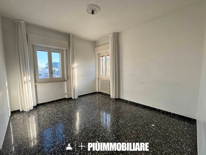 Casa con 5 locali in vendita in Via Lucana, Centro, Matera