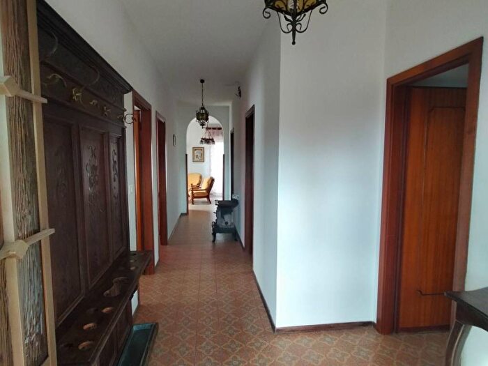 Appartamento trilocale in vendita in Perinaldo